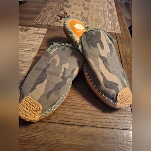 YELLOW BOX Camouflage Slip-On Espadrilles